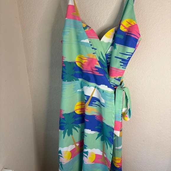 Dresses & Skirts - Wrap Sundress in Mint Tropical Print